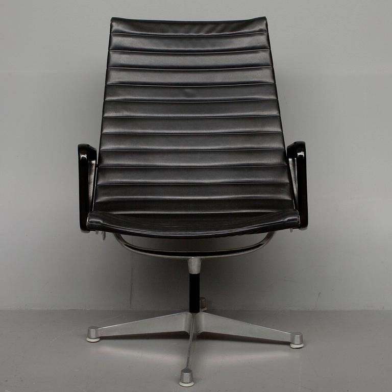 KARMSTOL, Eames, modell Herman Miller.