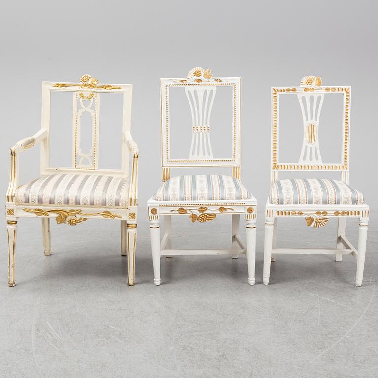 STOLAR 6 st (4+2) och KARMSTOLAR ett par, gustavianska, Lindome, sent 1700-tal.