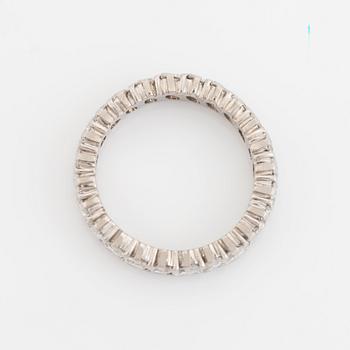 Cartier ring platina med navettslipade diamanter.