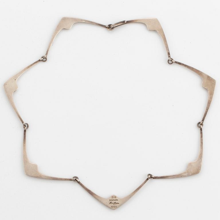 HANS HANSEN, a sterling silver necklace, Denmark, 1960's.