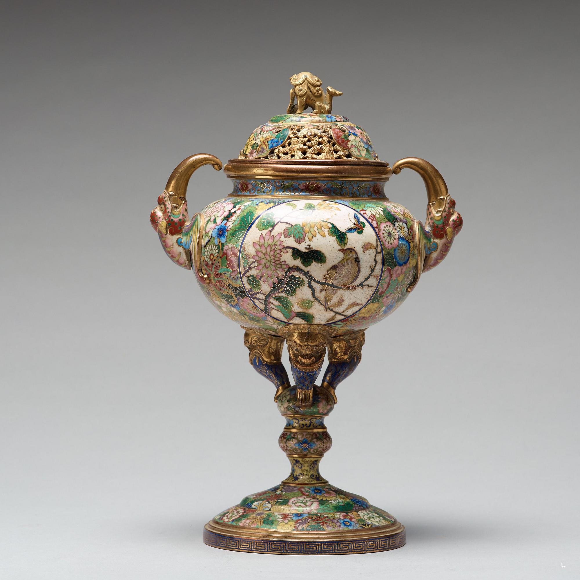 A cloisonné censer with cover, Qing dynasty, circa 1900.