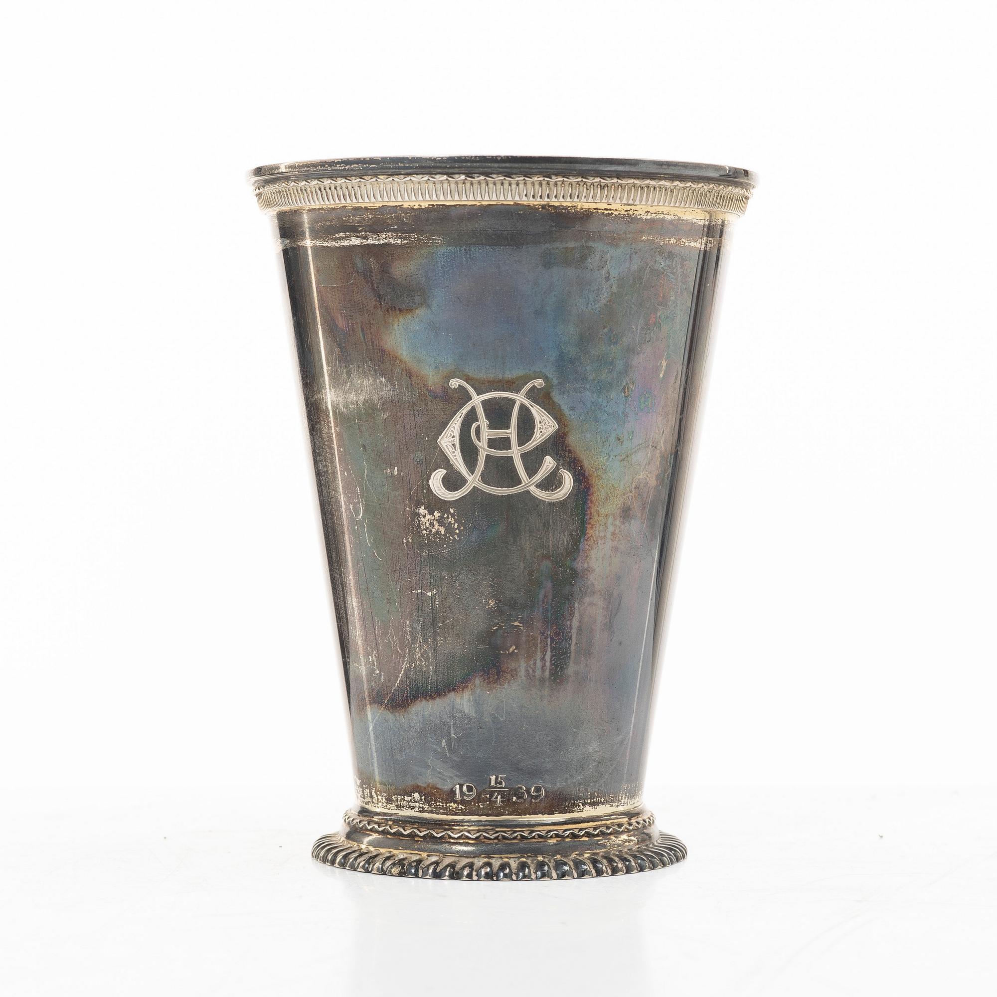 C.G. Hallberg, A Swedish silver beaker, Stockholm 1938.