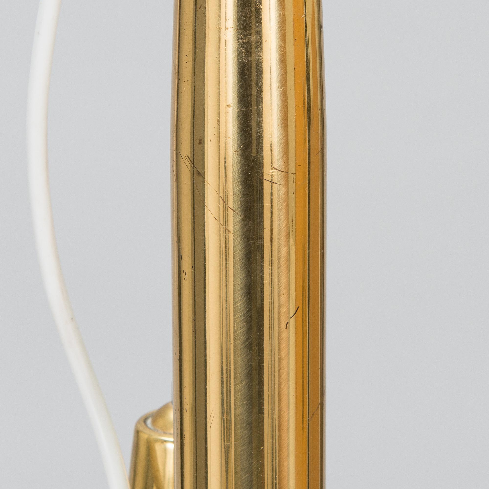 Paavo Tynell, taklampa, modell 1965 A, Taito / Idman 1900-talets mitt.