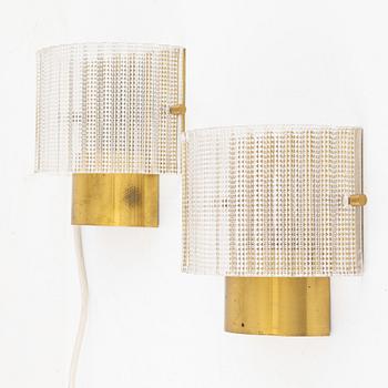 Carl Fagerlund, a pair of wall lamps, Orrefors.