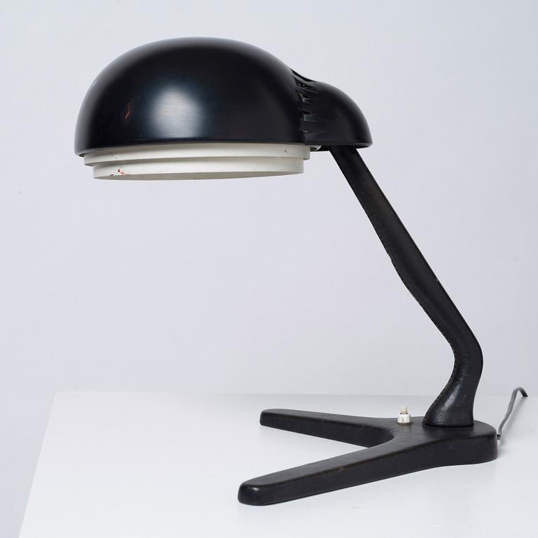 ALVAR AALTO, bordslampa, Valaistustyö, Finland 1950-tal, modell A 704.