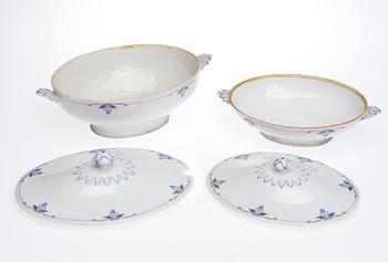 MATSERVIS, ca 64 delar, porslin, Weimar, Tyskland tidigt 1900-tal.