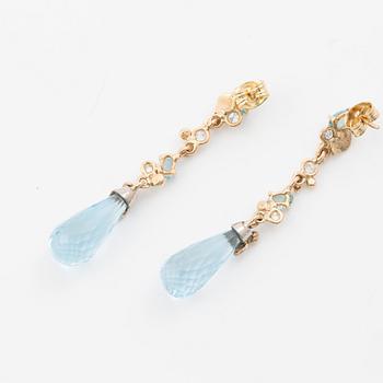 Earrings, Mandelstam, 18K gold with briolette-cut topazes, apatite and brilliant-cut diamonds.