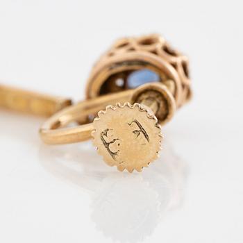 Örhängen, 14K guld med pärlor och safirer.