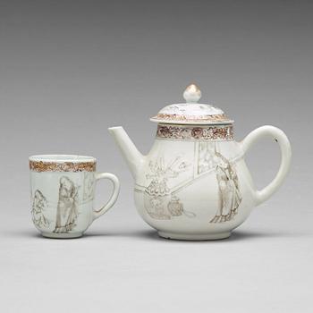 742. A grisaille and gold tea pot with cover and cup, Qing dynasty, Yongzheng (1723-35).