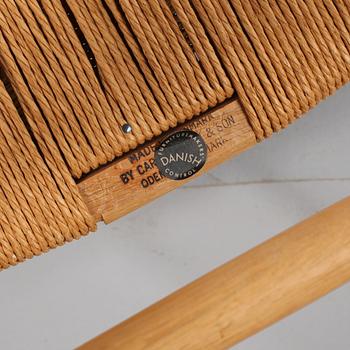 KARMSTOL, "Y-stolen", Hans J. Wegner, Carl Hansen & Son, Danmark, 1900-talets andra hälft.