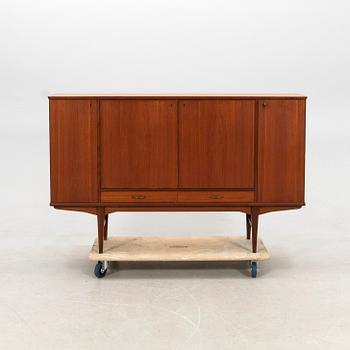 Sideboard 1900-talets andra hälft.