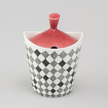 Seven stoneware and porcelain items from Rörstrand, third quarter of the 20th century.