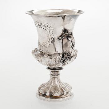 A Victorian sterling silver cup, maker's mark of Benjamin Smith III, London 1838.