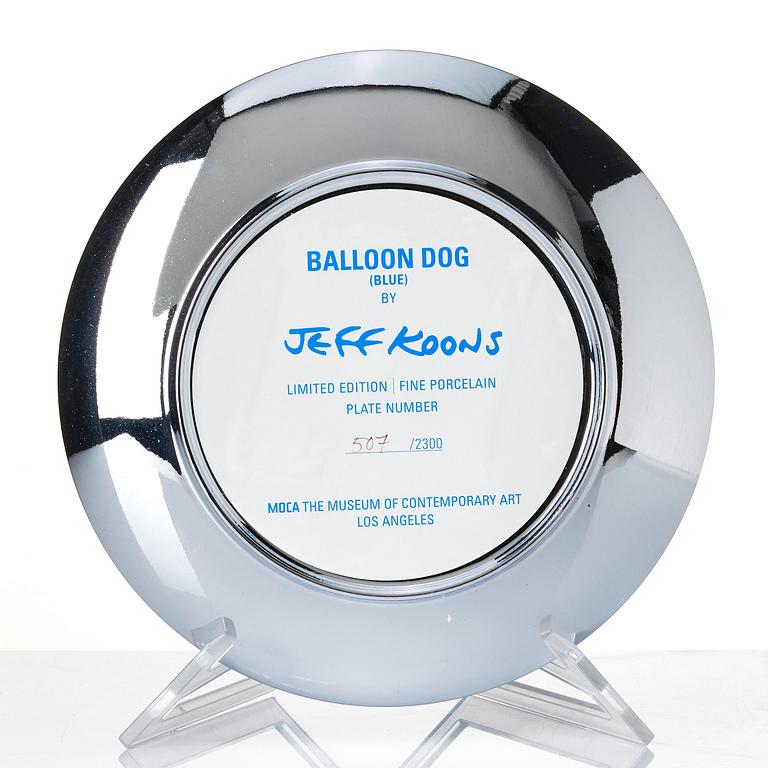 Jeff Koons, "Balloon Dog (Blue)".