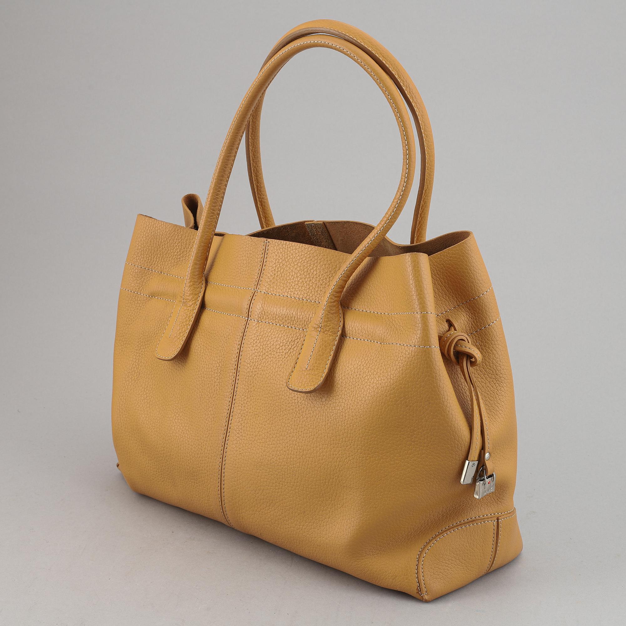 Tod's, a leather 'D-Bag'.