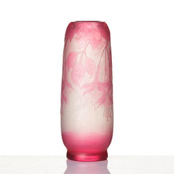 Karl Lindeberg, an Art Nouveau cameo glass vase, Kosta, Sweden, early 20th century.