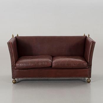 SOFFA, engelsk stil, 1900-talets andra hälft.