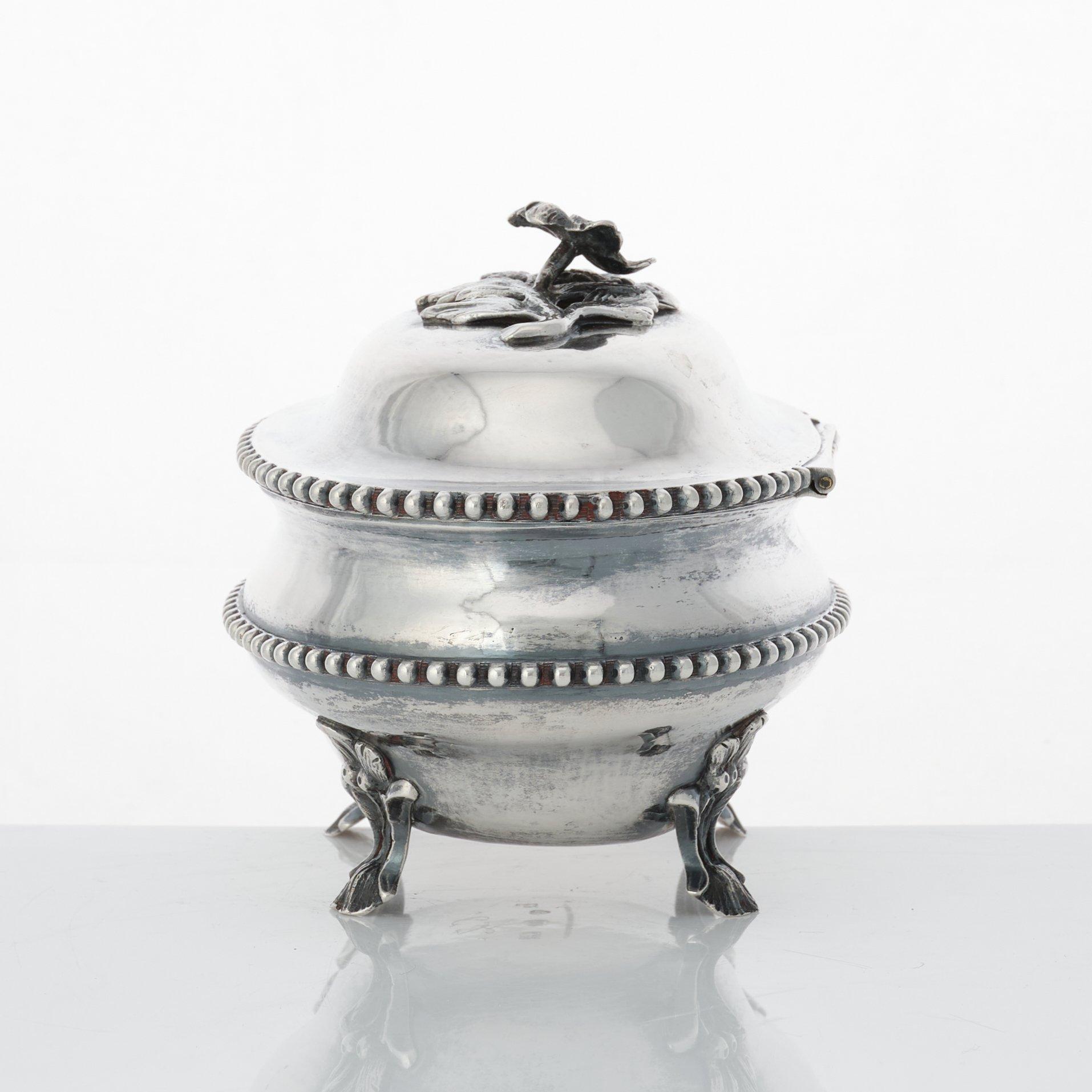 Anders Schotte, sockerskrin, silver, Uddevalla 1787. Rokoko.