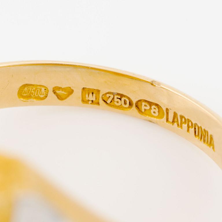 Björn Weckström, ring "Lines in the Water", 18K gold and platinum. Lapponia 1992.