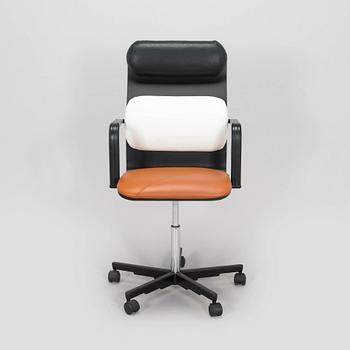 Yrjö Kukkapuro, tuoli, "Sirkus", Avarte Oy, 1983.