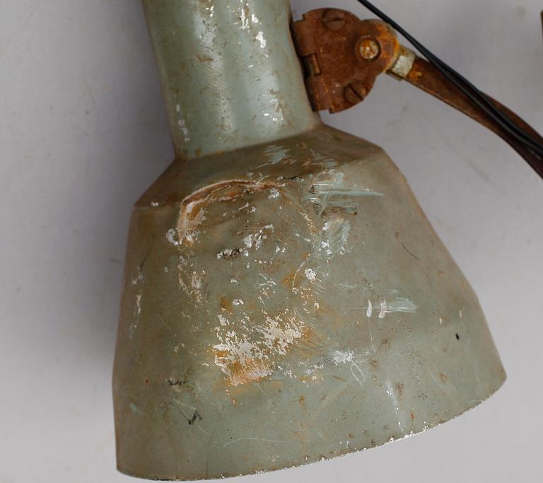 INDUSTRILAMPA, väggmodell, 1900-talets första hälft.