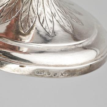 LJUSSTAKAR, ett par, silver, empire, Johan Petter Grönwall, Stockholm, 1828. Total vikt ca 400 g.