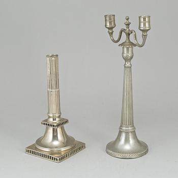 Two gustavian pewter candlesticks, one by Nicolaus Justelius, Eksjö 1806.