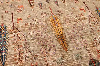 A Ziegler Ariana carpet, c. 275 x 179 cm.