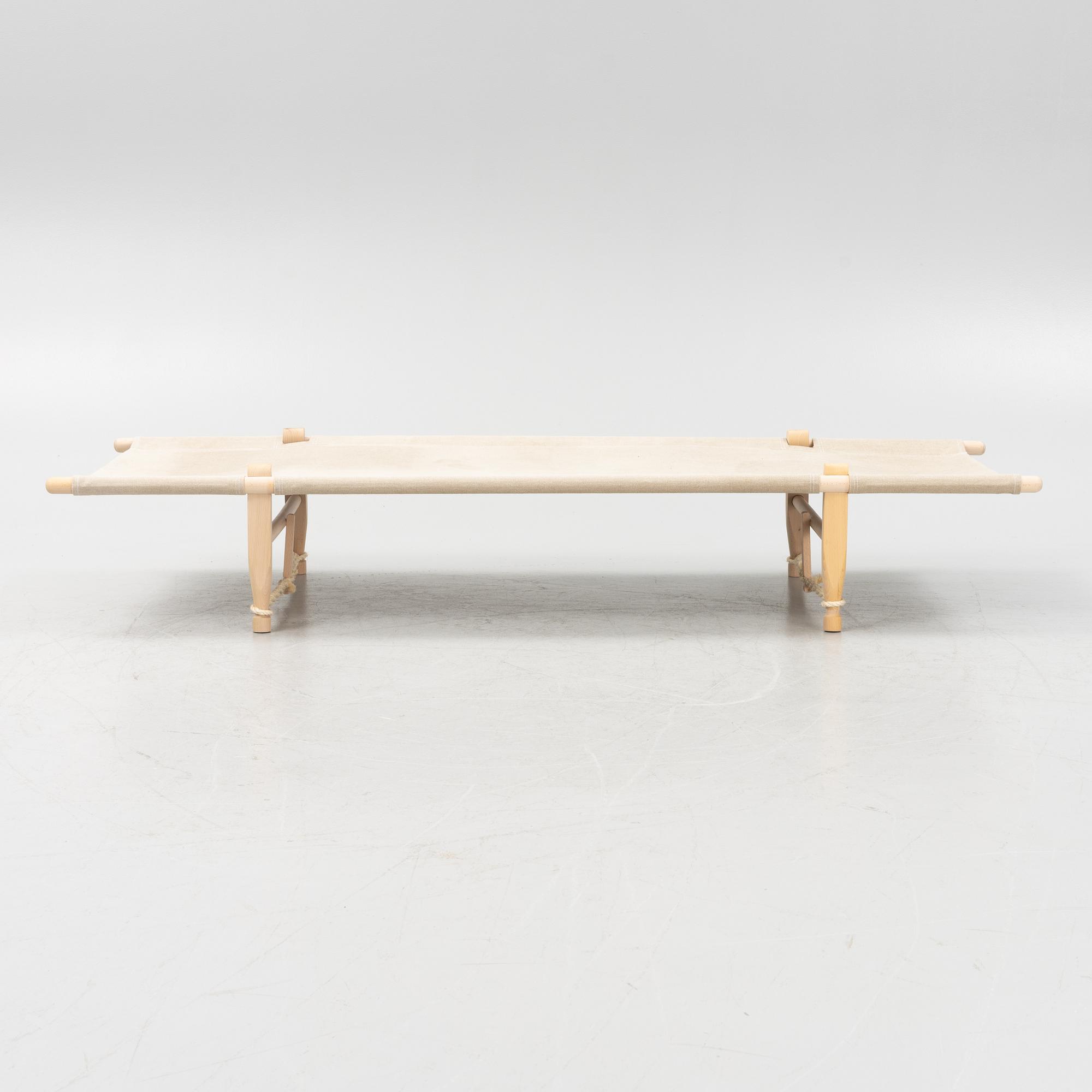 Ole Gjerløv-Knudsen, an "OGK" daybed, Skovshoved Møbelfabrik, Denmark, second half of 20th century.
