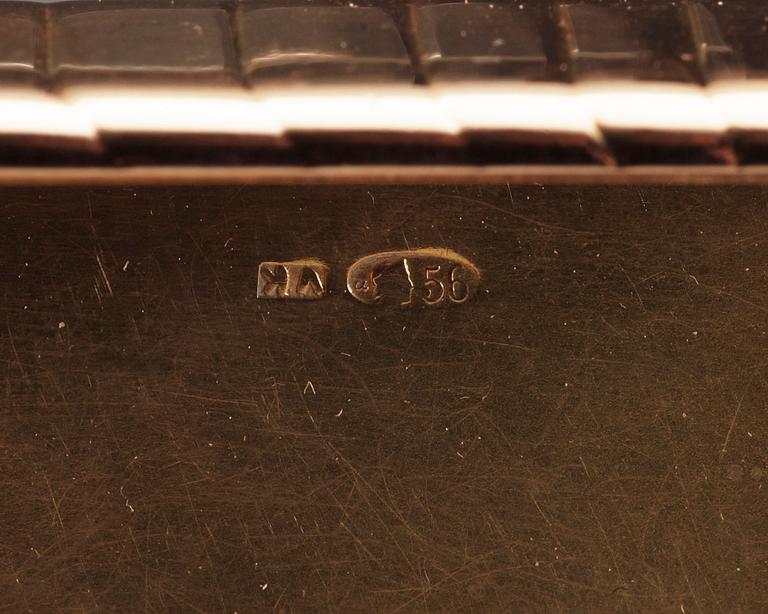 A Russian 20th century gold cigarette-case, un identified makers mark, St. Petersburg 1908-1917.