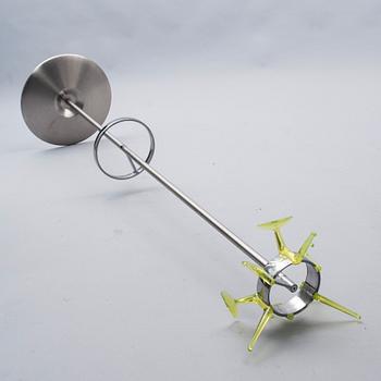 VAATERIPUSTIN / SATEENVARJOTELINE, Alberto Meda, Kartell. Suunniteltu 2000.