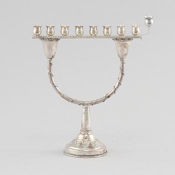 CHANUKKA MENORAH, silver, Israel, 1900-tal. Vikt ca 108 g.