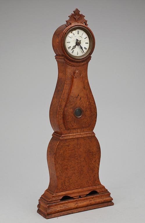 BORDSUR, omrking sekelskiftet 1900.