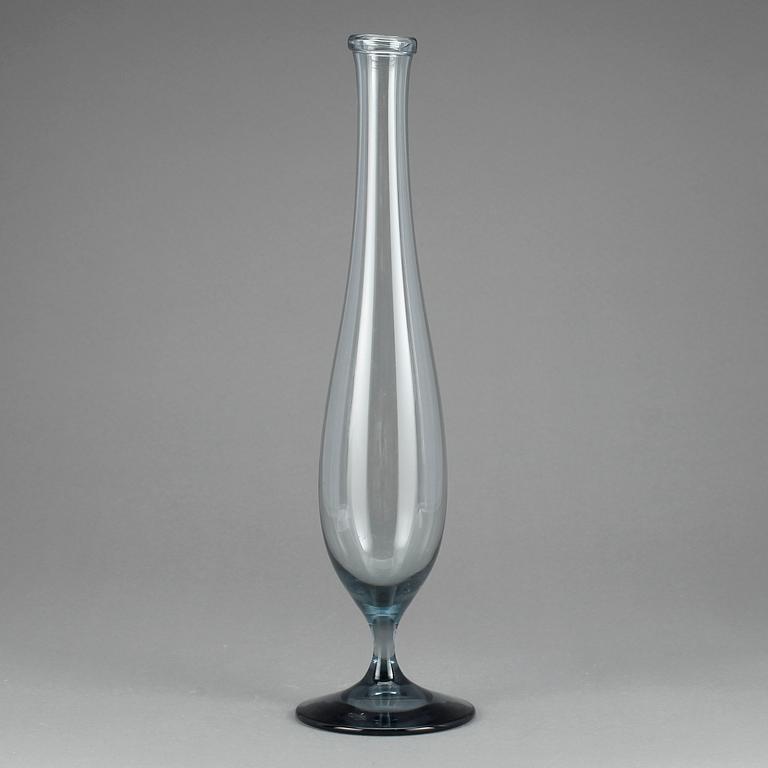 VAS, glas, Vicke Lindstrand, Kosta, signerad.