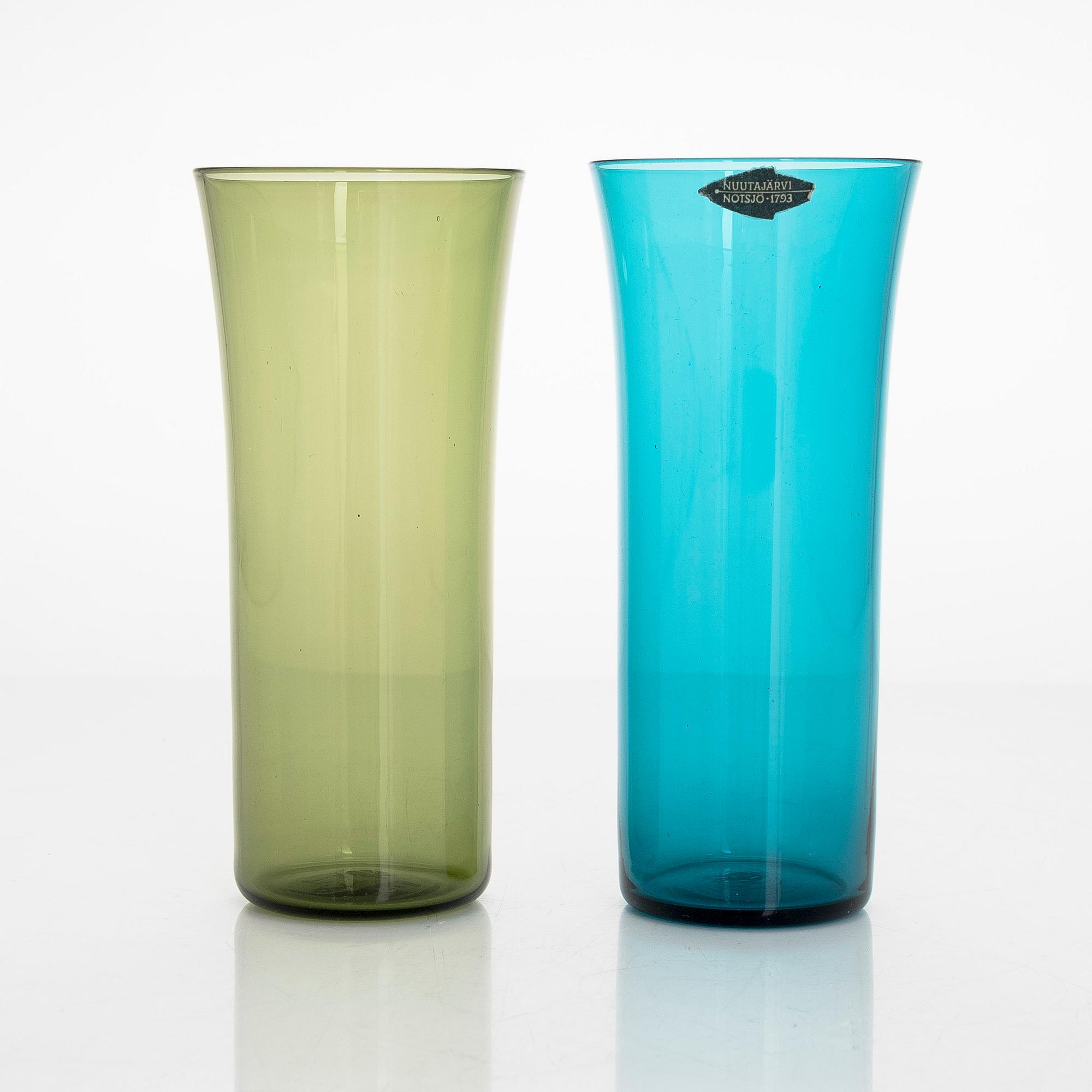 Kaj Franck,  18 model 1725 "Trumpetti" drinking glasses Nuutajärvi Notsjö, Finland. 1958-63.