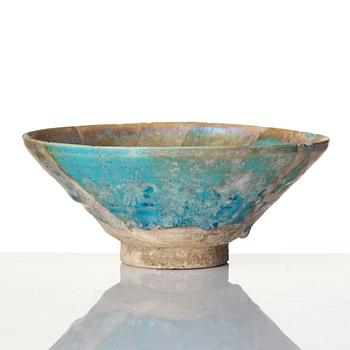 A Kashan lustre pottery Bowl, Persia, 13-14th century.