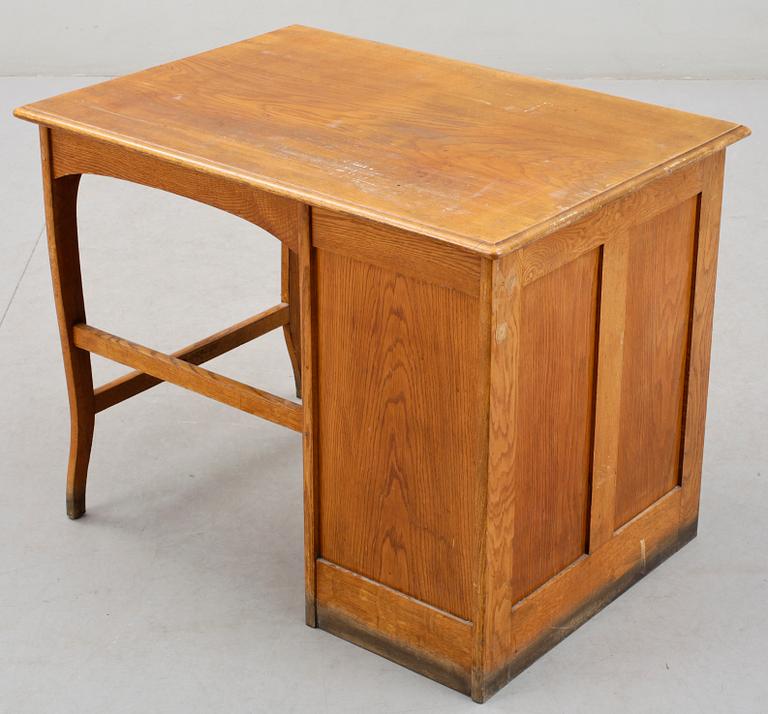 SKRIVBORD, 1910/20-tal.