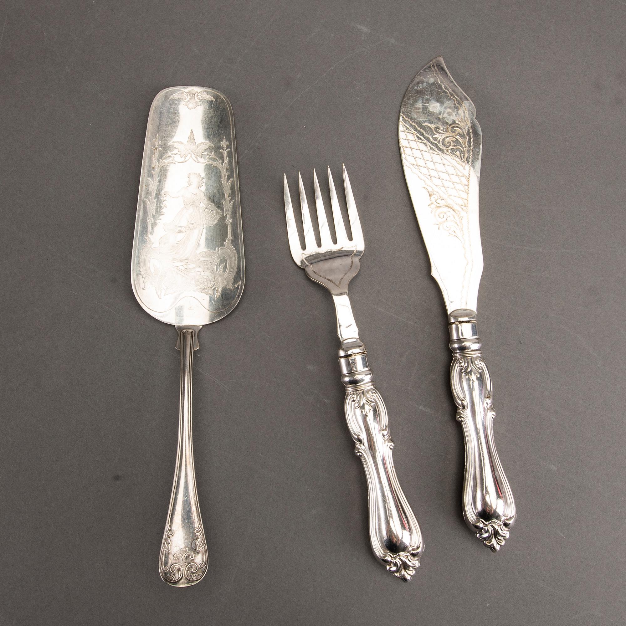 K ANDERSSON serveringsbestick 5 + 2 + 1 st silver (och nysilver) Stockholm 1896.