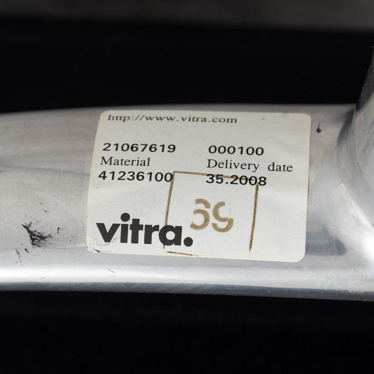 Charles and Ray Eames, karmstol, EA 108, Vitra.