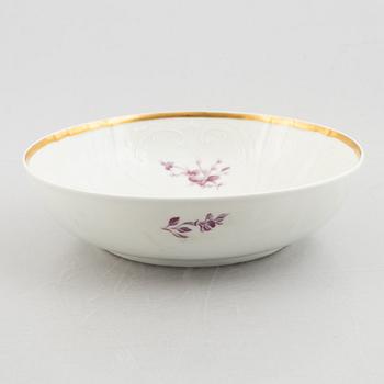A 61-piece porcelain dinner service, Royal Copenhagen, Denmark, early 20th century.