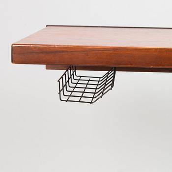 Olavi Hänninen, kirjoituspöytä "Paletti", HMN Huonekalu Mikko Nupponen, Lahti,  1960-luku.