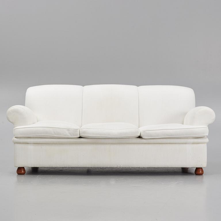 Josef Frank, a model 703 sofa, Firma Svenskt Tenn.