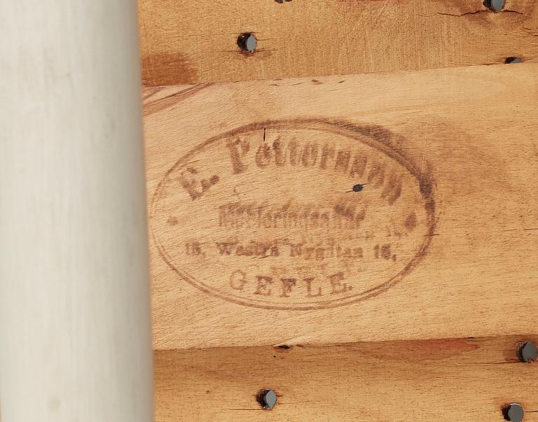 PINNSOFFA, E. Pettersson, Gävle, 1900-talets första hälft.