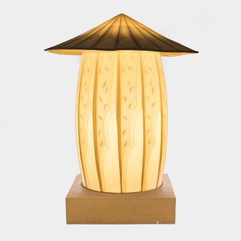 Inkeri Leivo, bordslampa "Kvällssaga", keramik, signerad Inkeri Leivo Arabia.