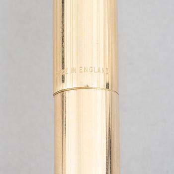 Pens 2 pcs, Montblanc and Parker.