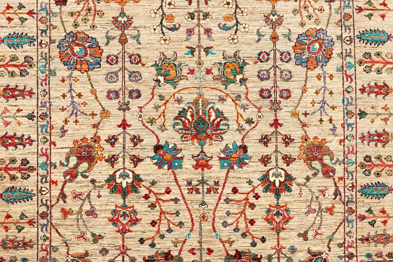 A Ziegler design carpet, c. 240 x 172 cm.