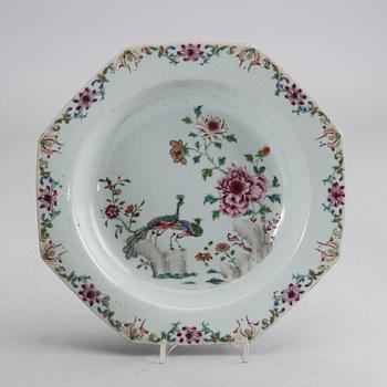 TALLRIKAR, 4 st, porslin,  Qingdynastin, Qianlong (1736-95).