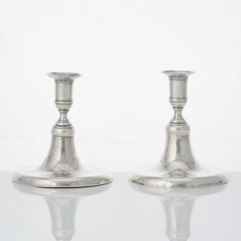 Johan Steinfort, ljusstakar, s k spelstakar, ett par, silver, Stockholm 1773. Gustavianska.