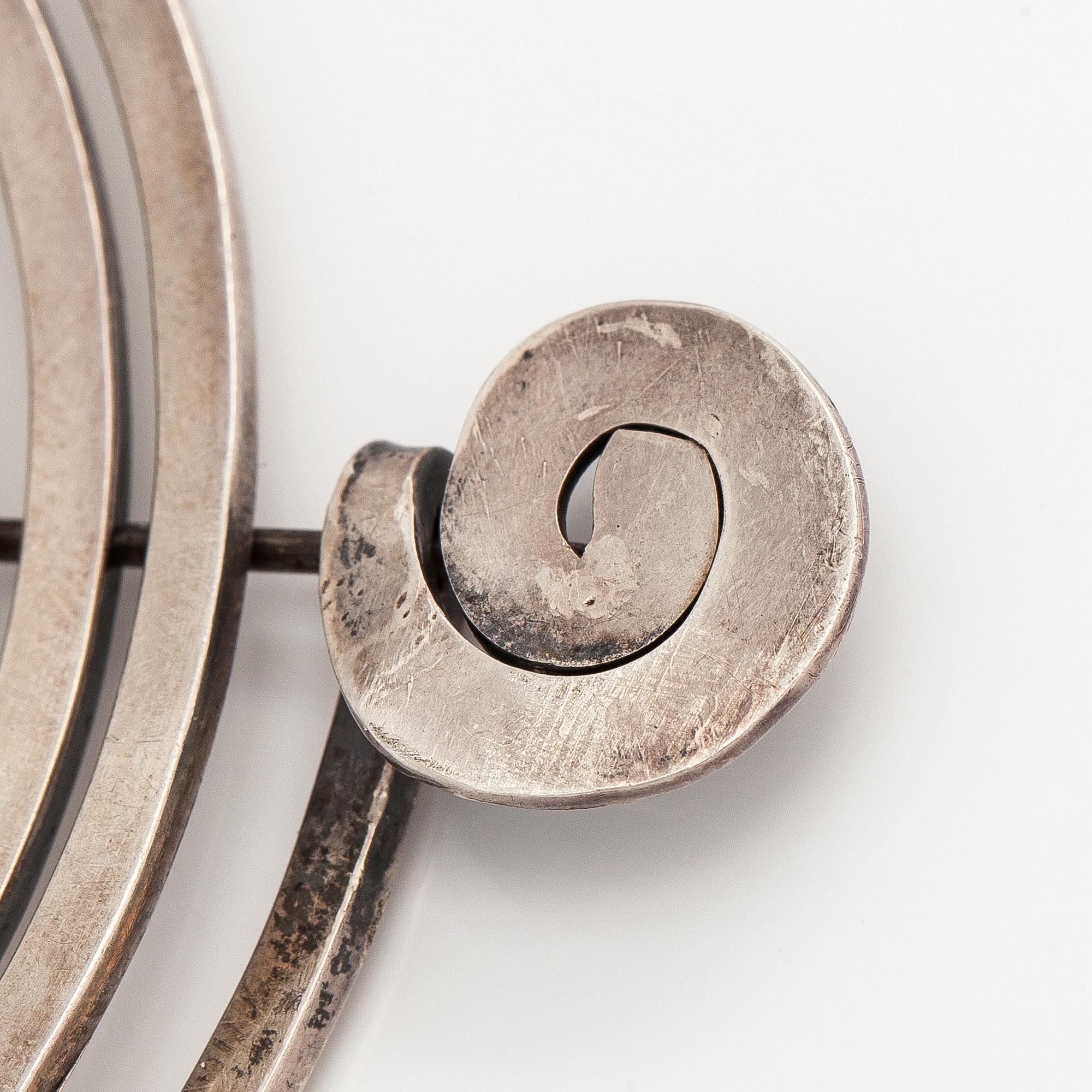 Alexander Calder, brosch, 1940-tal.