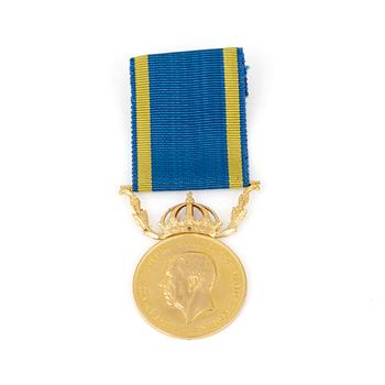 MEDALJ, 23K guld, vikt ca 16g. "För nit och redlighet i rikets tjänst", 1953.